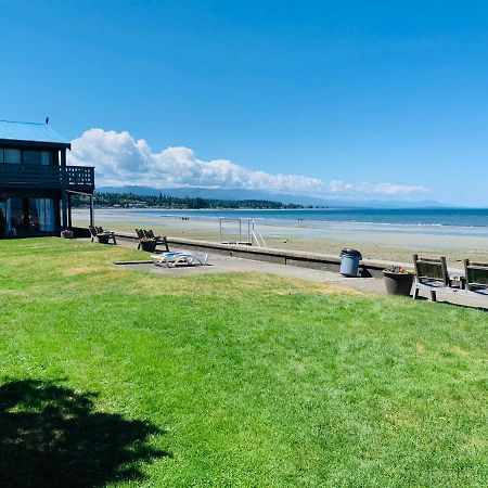 Sand Pebbles Inn Qualicum Beach Exterior foto